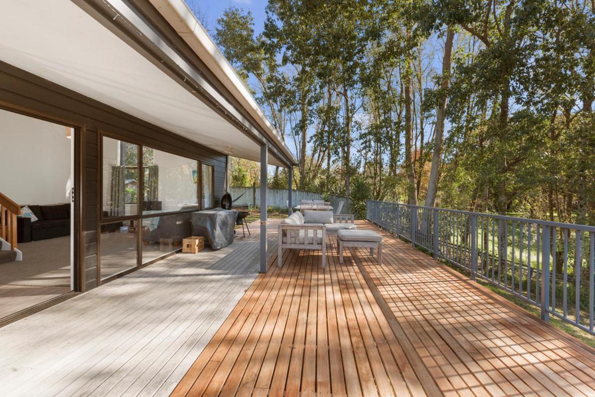 Kereru Retreat - Matakana Holiday Home Exterior photo
